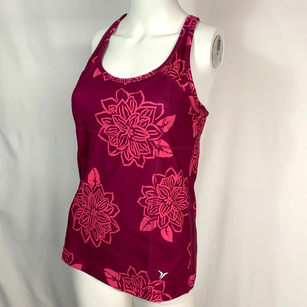 (3 for $15) Old Navy Activewear Adjustable Tank Mandala Large spaghetti strap